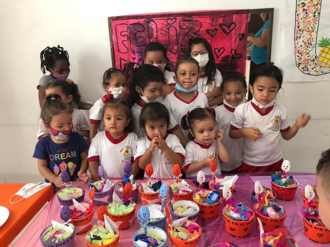 Niños en cumpleaños